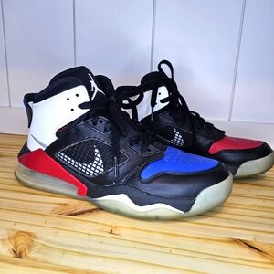 Nike Air Jordan Mars 270 GS "Top 3" Black Red Blue Youth Size 6.5 W/ Box BQ6508